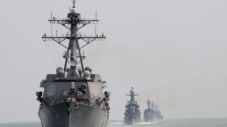 Американски военен кораб навлезе в китайска акватория, заяви Пекин  