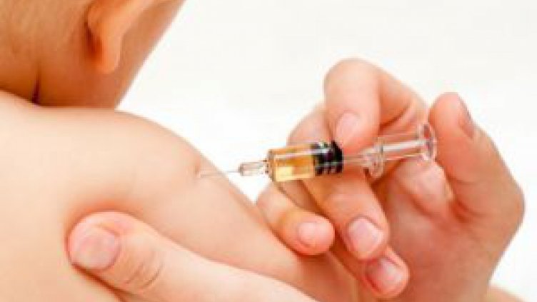 Договорите за ваксини ще са за три години