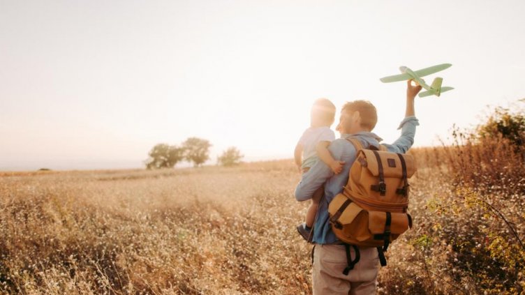Родители могат да кандидатстват за детегледачи 