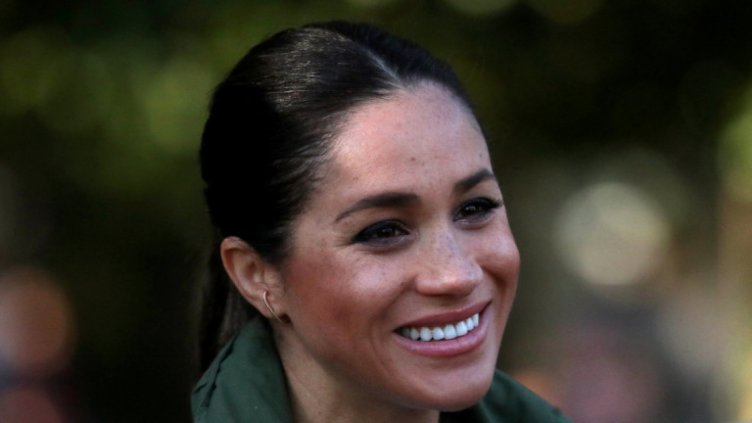 На Острова: Меган се спряла на две мъжки имена