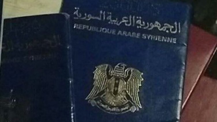 Четирима каналджии остават в ареста