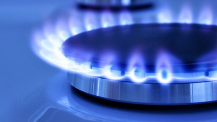 Газът поскъпва с 30%, водата – с 18%