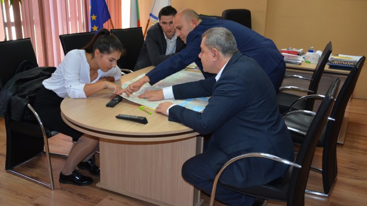 Ученици станаха зам.-кметове на Варна за един ден