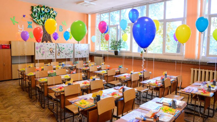 Електронният прием на първокласници във Варна започва навръх Деня на детето