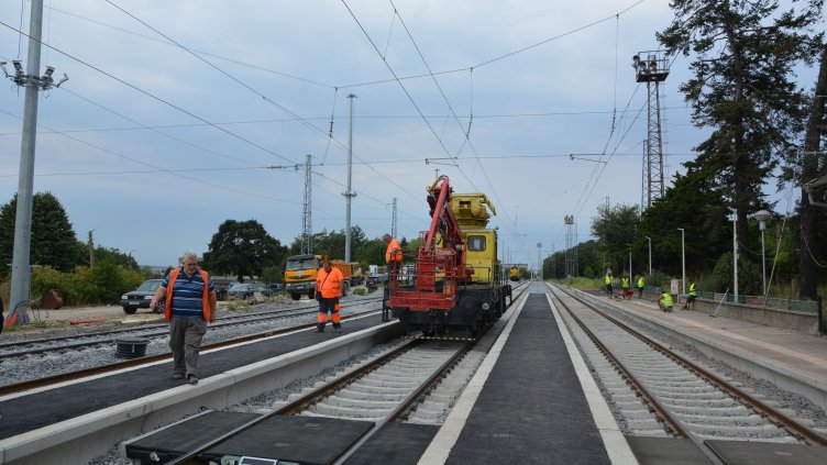 Модернизират жп инфраструктурата между Русе и Каспичан 