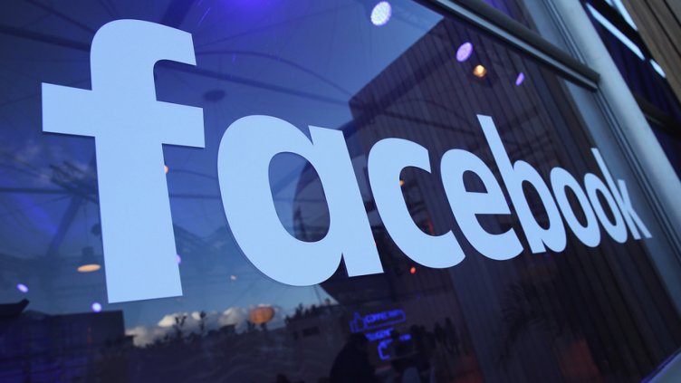 Facebook опростява Messenger през 2018 г.