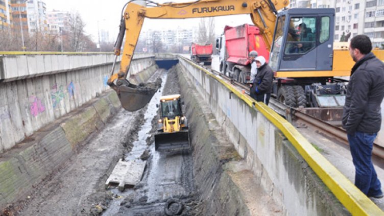 Всички дерета във Варна стават охранителни канали