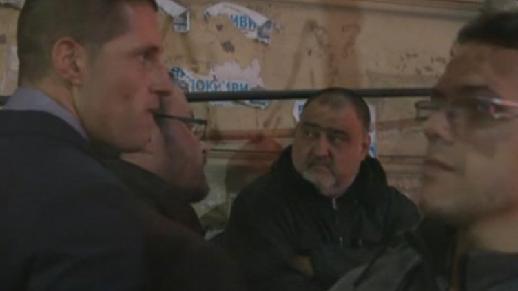 На Волен му стана навик: Нощен десант по "Раковски"