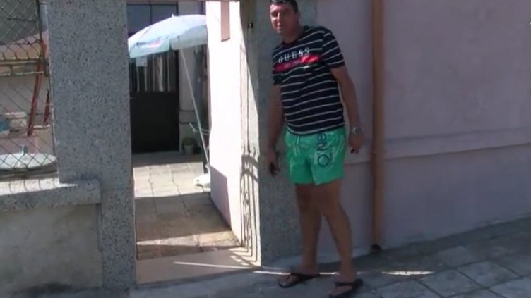 Изоставеното бебе в Айтос в прах и листа! Чие майчино сърце го стори?