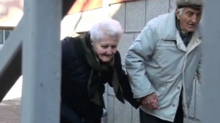 Любов ли бе... ръка за ръка, цели 66 години