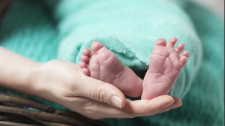 България - в челото по дял на извънбрачните деца