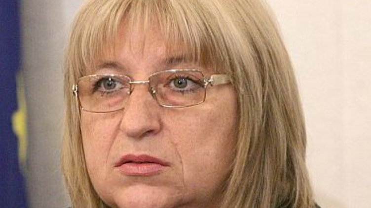  Проверяват Агенцията по вписванията по нареждане на Цачева