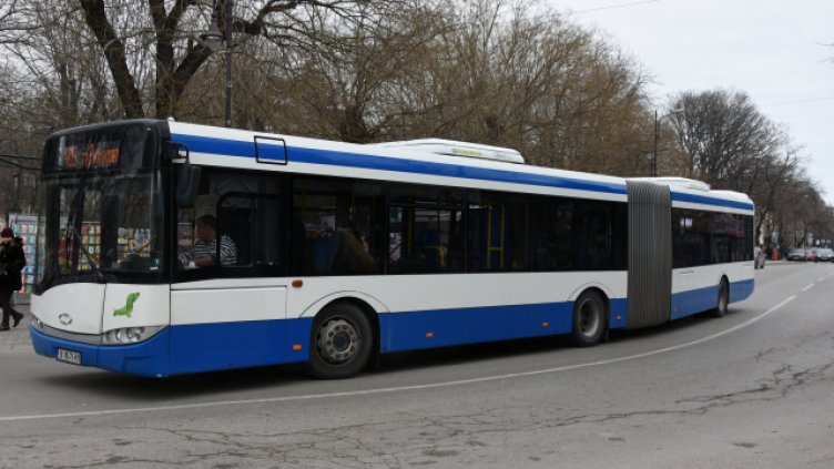 Променят маршрута на 8 автобусни линии заради „Рали България 2019”
