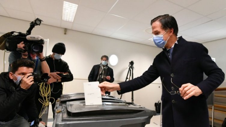 Марк Рюте с възможност за четвърти мандат 