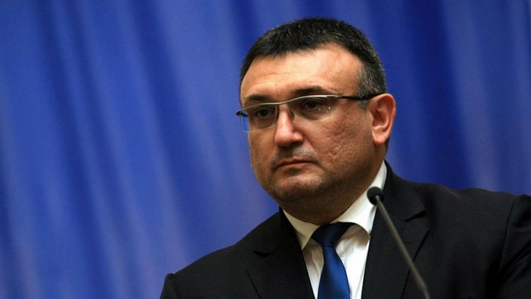 Подпалиха колата на разследващ граничар във Видин  