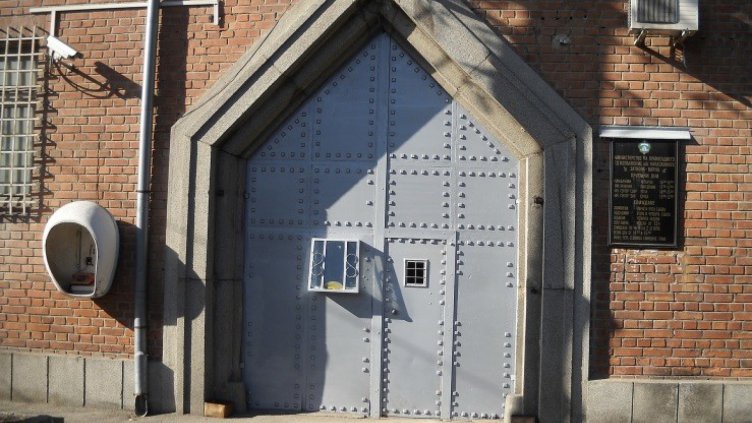 Убитият в Истанбул българин лежал в затвора във Варна