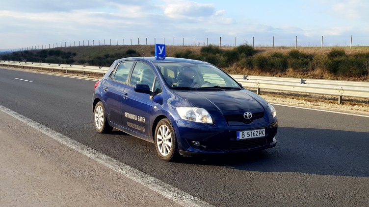 От днес възстановяват и практическите изпити за шофьори