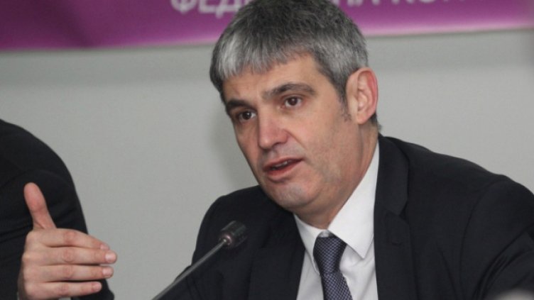 КНСБ: 15% ДДС и 15% данък върху доходите