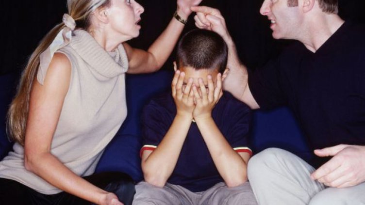 Консултират безплатно родители в развод във Варна