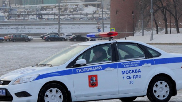Пияна рускиня удари полицай и разби патрулка