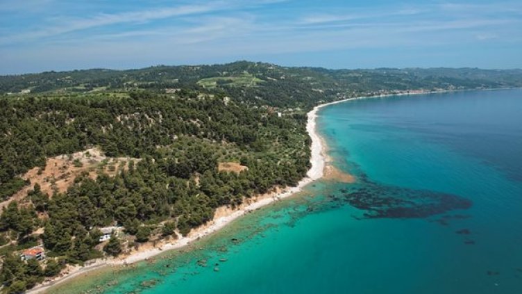 Забраниха къпането на плаж в Халкидики