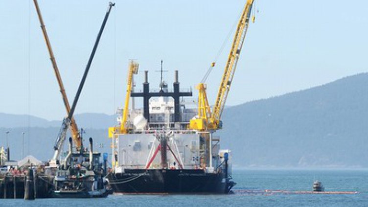 Италианците решават искат ли нефтени сонди край брега си