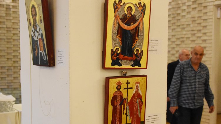 Тази вечер е финалът на кампанията „Изкуството за деца в нужда”(Снимки)