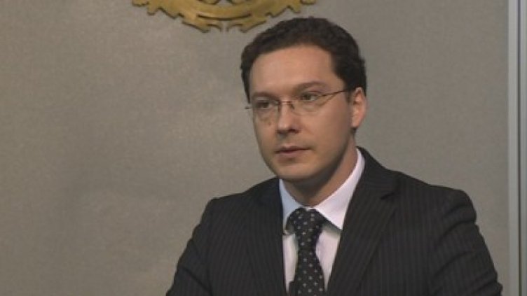 Митов и Лавров ще разговарят в Сочи и по енергийни въпроси