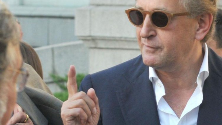 Спас Русев грабна Виваком за €330 млн.