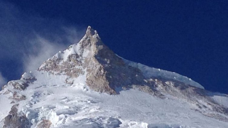 Четвърти българин изкачи връх Манаслу