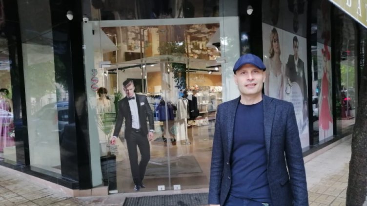 Абитуриентски балове 2022: Водещи в избора на момичетата са роклите тип "русалка"