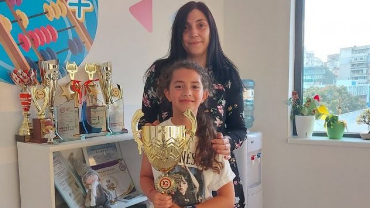 Браво! 10-годишна варненка стана супершампион по ментална аритметика