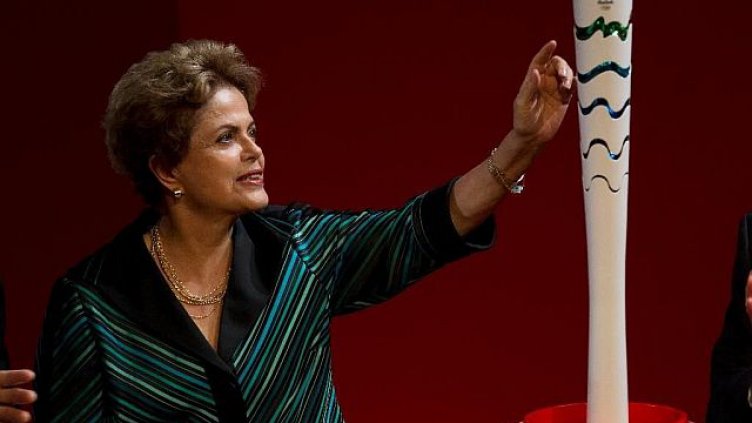 Дилма Русев няма да приеме олимпийския огън в Гърция