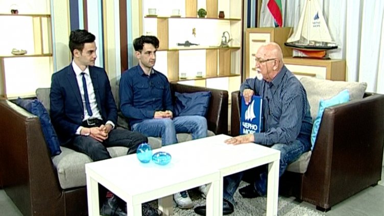 "Щрихи от утрото" (22.05.2017) - Минути за култура-Теодор Христов и Иван Шумаров