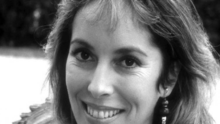 Почина Джоузефин Чаплин