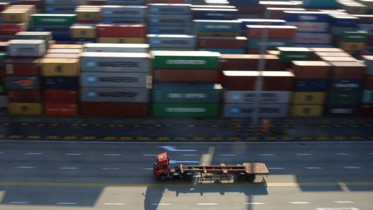 България е изнасяла за ЕС по-малко през април, но е внасяла повече