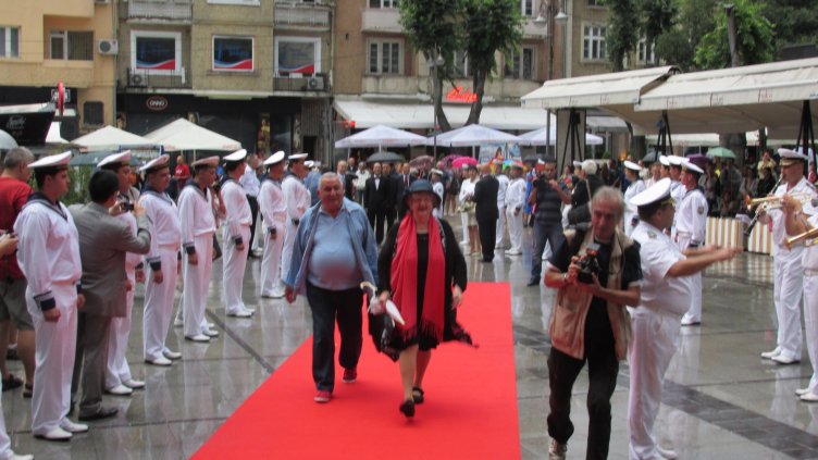 "Каръци" обра овациите на "Любовта е лудост" (СНИМКИ)