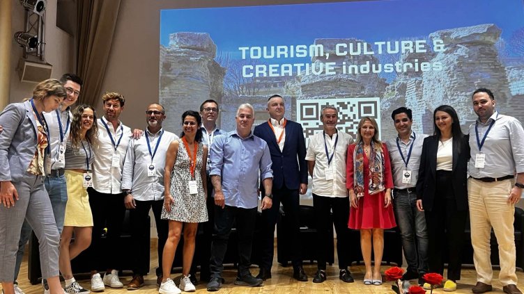 Министър Стойчева във Варна: Ще подкрепим връзката наука-бизнес по новата научна програма