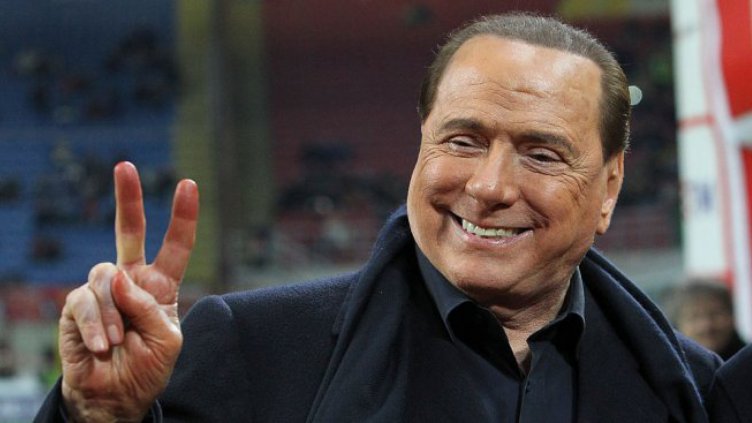 Берлускони влиза в ЕП, с него и правнук на Мусолини  