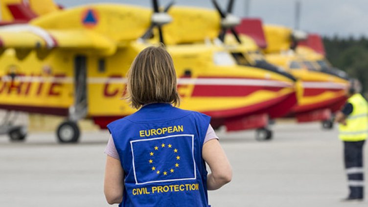 ЕС мобилизира 2 вертолета от Чехия за борба с пожарите у нас