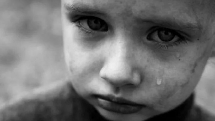 Фрапиращ случай: Родители изоставиха болното си дете