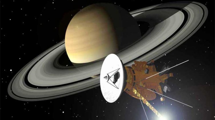 Cassini ще се доближи рекордно близо до Сатурн