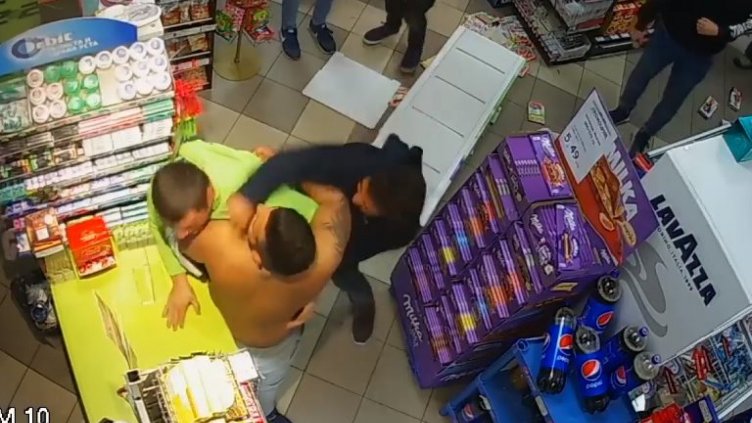 След забележка в магазин: Трима нападнаха и пребиха продавач