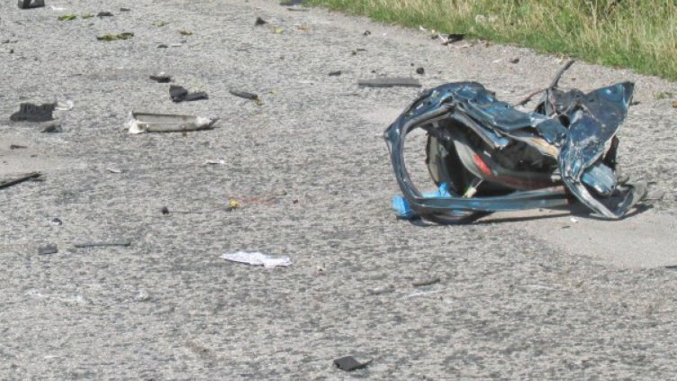  Жена загина на пътя