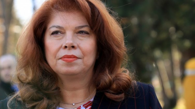 Вицепрезидентът Илияна Йотова: За мен е цинизъм да няма тържества на Шипка