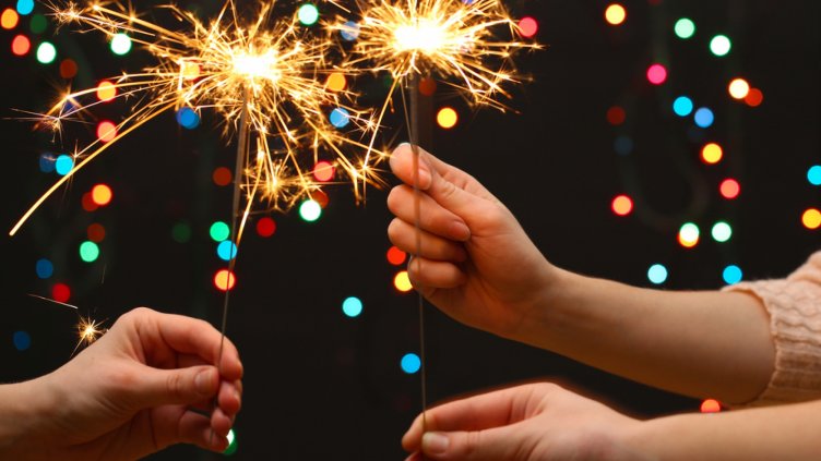 Започнаха проверки за безопасността на коледни играчки и пиротехника