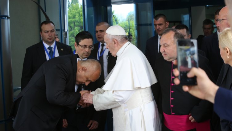 Негово Светейшество Папа Франциск пред министър-председателя Бойко Борисов: Много сърдечно Ви благодаря за Вашата работа за мира