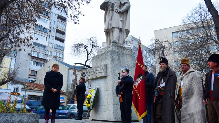 Варна почете паметта на Капитан Петко войвода