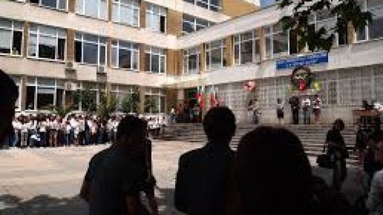 "Математическата" и "Захарито" се разбраха, ще редуват смените