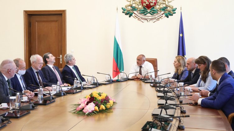 Борисов проведе среща с представители на бизнеса и синдикатите